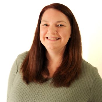 Stephanie Headshot